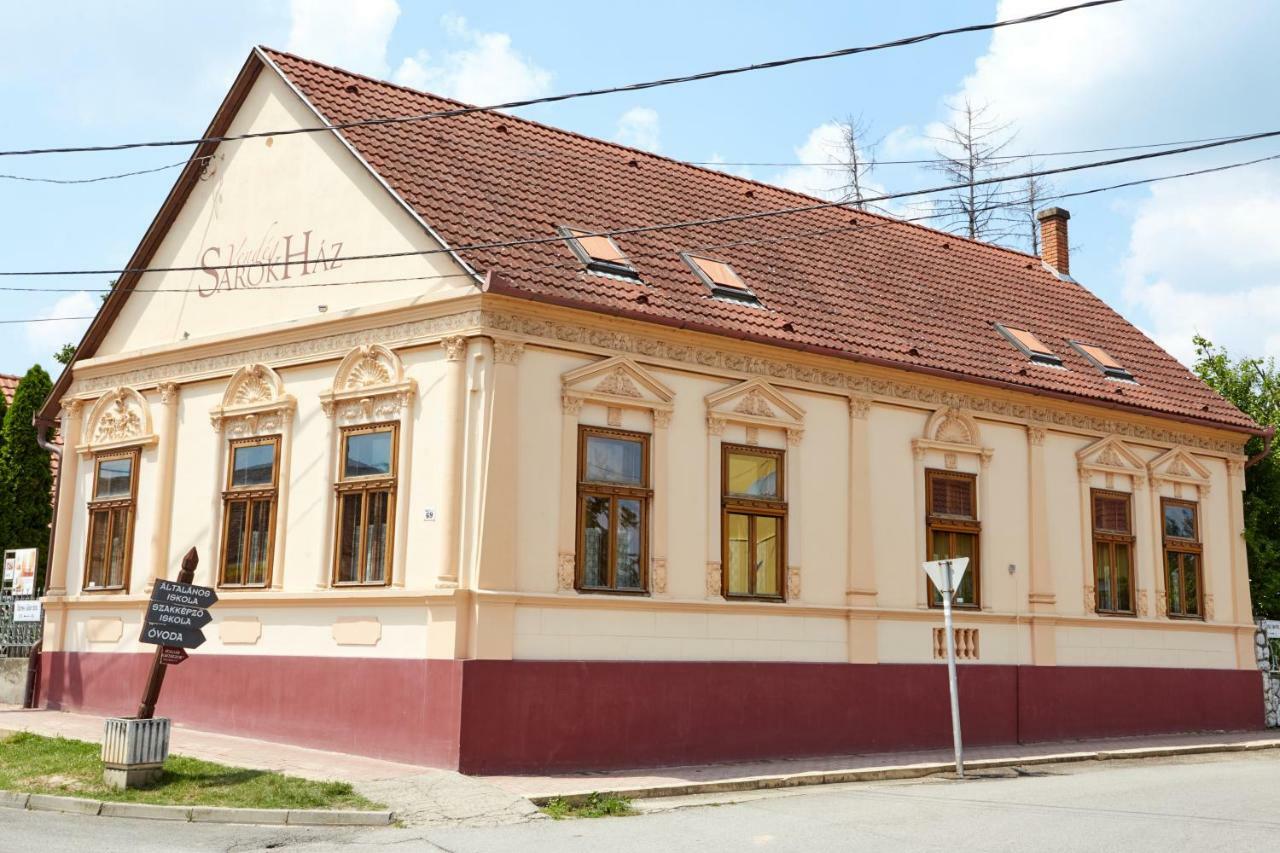 Sarok Vendeghaz Hotel Villany Luaran gambar