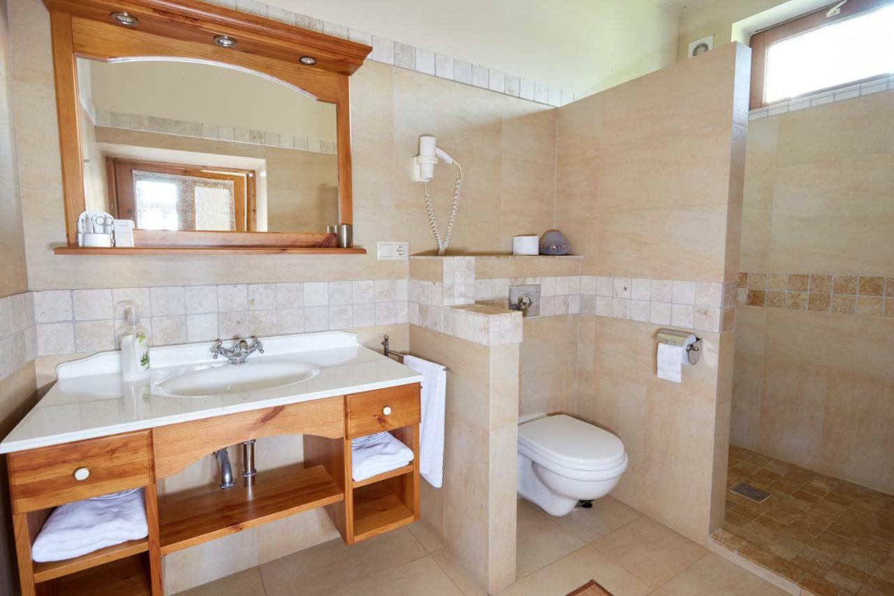 Sarok Vendeghaz Hotel Villany Luaran gambar
