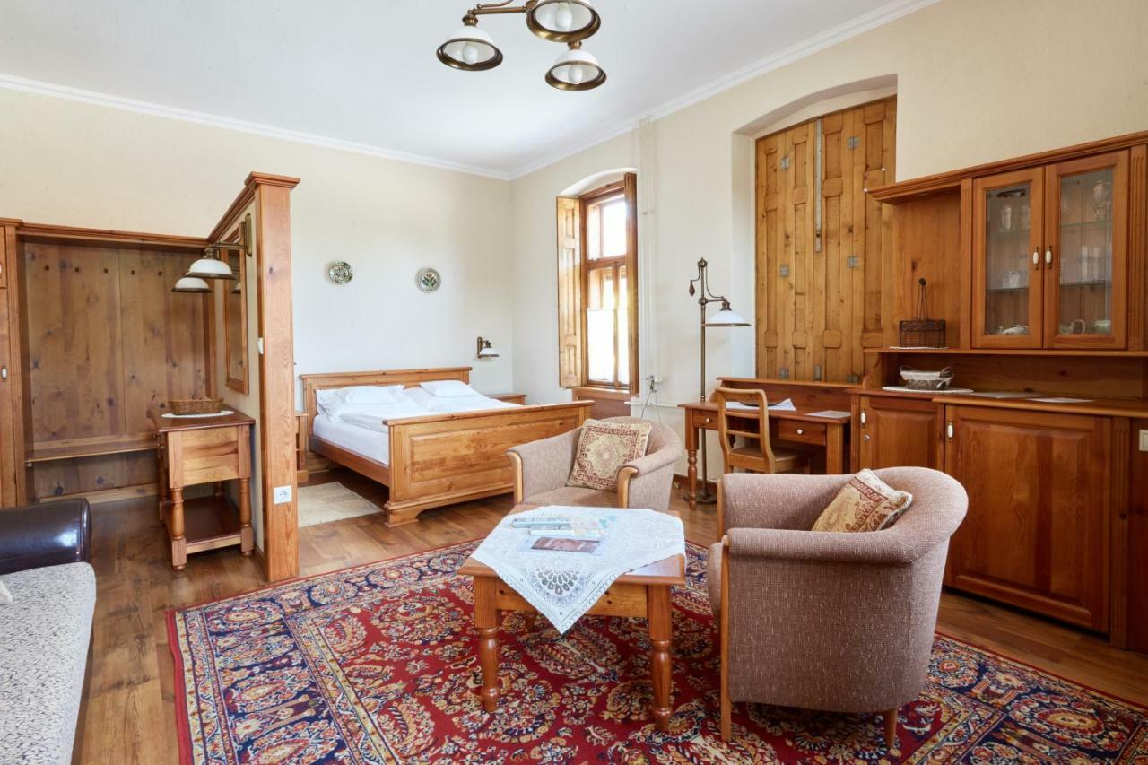 Sarok Vendeghaz Hotel Villany Luaran gambar